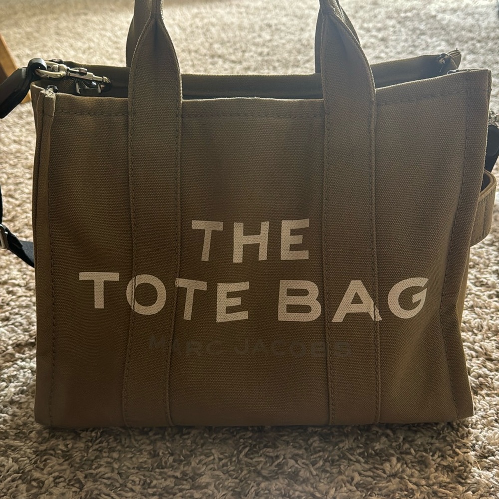 Marc Jacobs The Medium Canvas Tote Bag